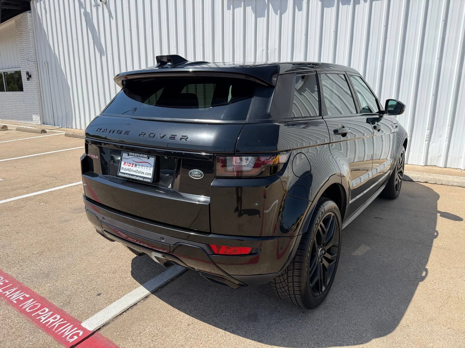 Used 2019 Land Rover Range Rover Evoque HSE Dynamic AWD/4WD image 7