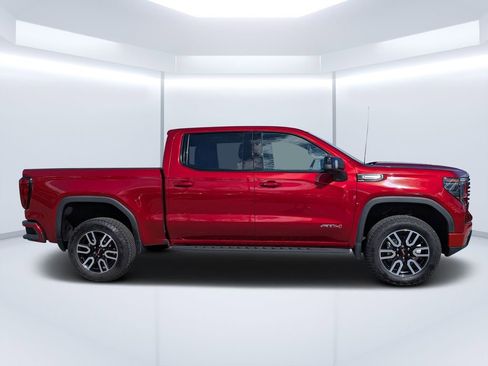 Used 2023 GMC Sierra 1500 AT4 w/ Technology Package image 2