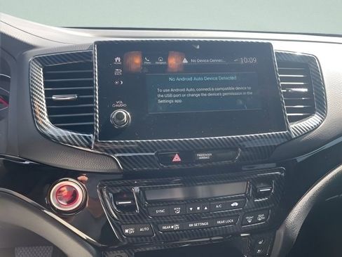 Used 2024 Honda Passport Black Edition image 26