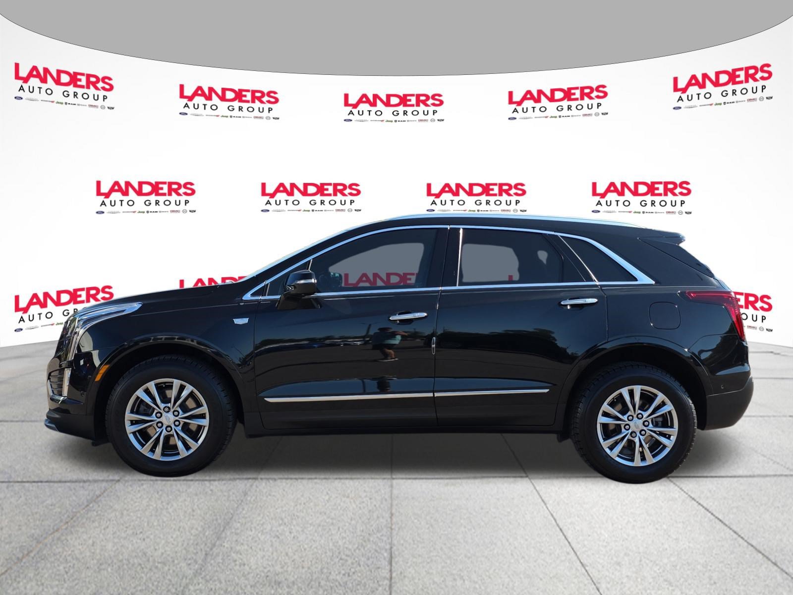 Used 2022 Cadillac XT5 Premium Luxury w/ Technology Package FWD image 6
