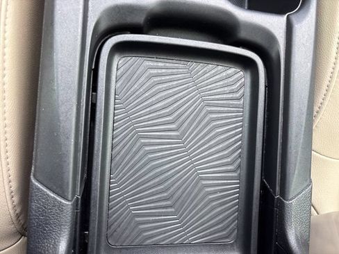 Used 2019 Honda CR-V EX-L image 44