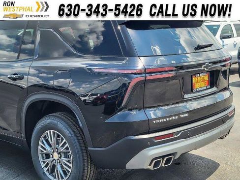 New 2025 Chevrolet Traverse LT image 6