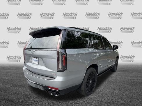 Used 2024 Cadillac Escalade V w/ LPO, ONYX Package AWD/4WD image 9