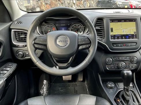 Used 2023 Jeep Cherokee Altitude Lux image 6