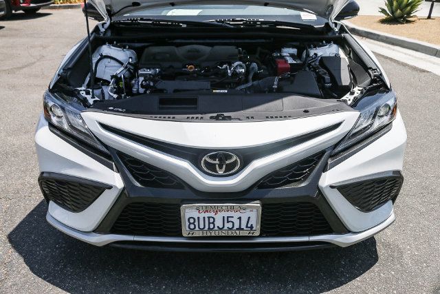 Used 2021 Toyota Camry XSE w/ Carpet Mat Package (TMS) FWD image 32