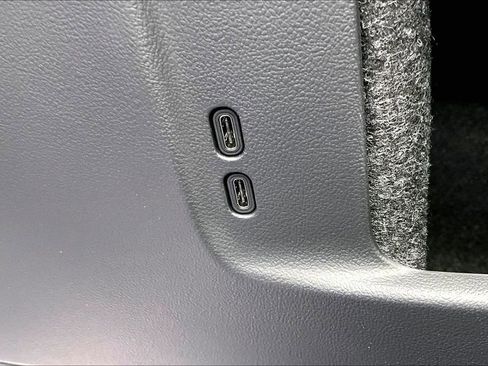 New 2026 Cadillac Optiq V AWD/4WD image 21