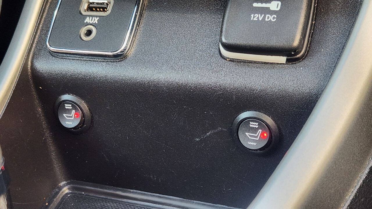 Used 2018 Jeep Compass Latitude w/ Popular Equipment Group FWD image 14