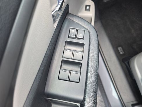 Used 2020 Honda Pilot EX image 15