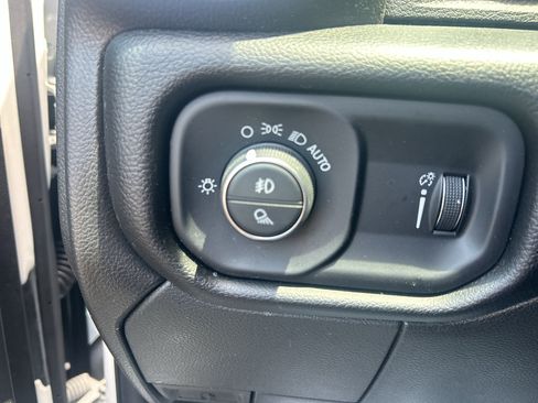 Certified 2026 RAM 2500 Big Horn AWD/4WD image 22