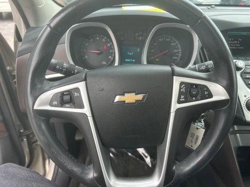 Used 2011 Chevrolet Equinox LT w/ Chrome Appearance Package image 12