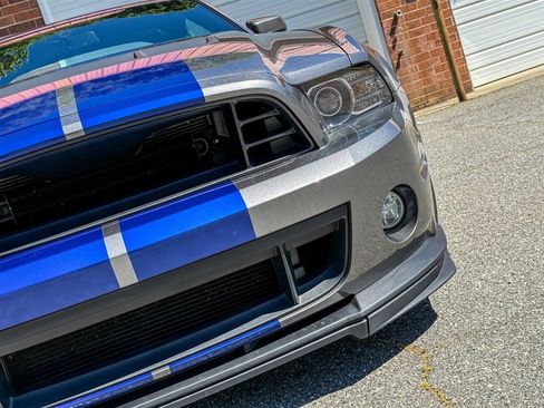Used 2014 Ford Mustang Shelby GT500 w/ Equipment Group 821A RWD image 12