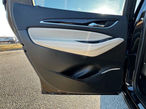 Used 2018 Buick Enclave Premium w/ Trailering Package image 26