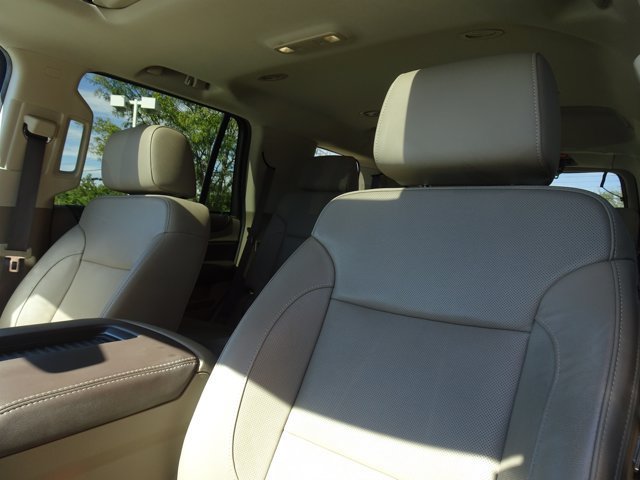 Used 2020 Chevrolet Tahoe Premier AWD/4WD image 12
