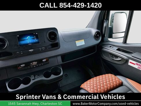 Used 2023 Mercedes-Benz Sprinter 3500 image 23