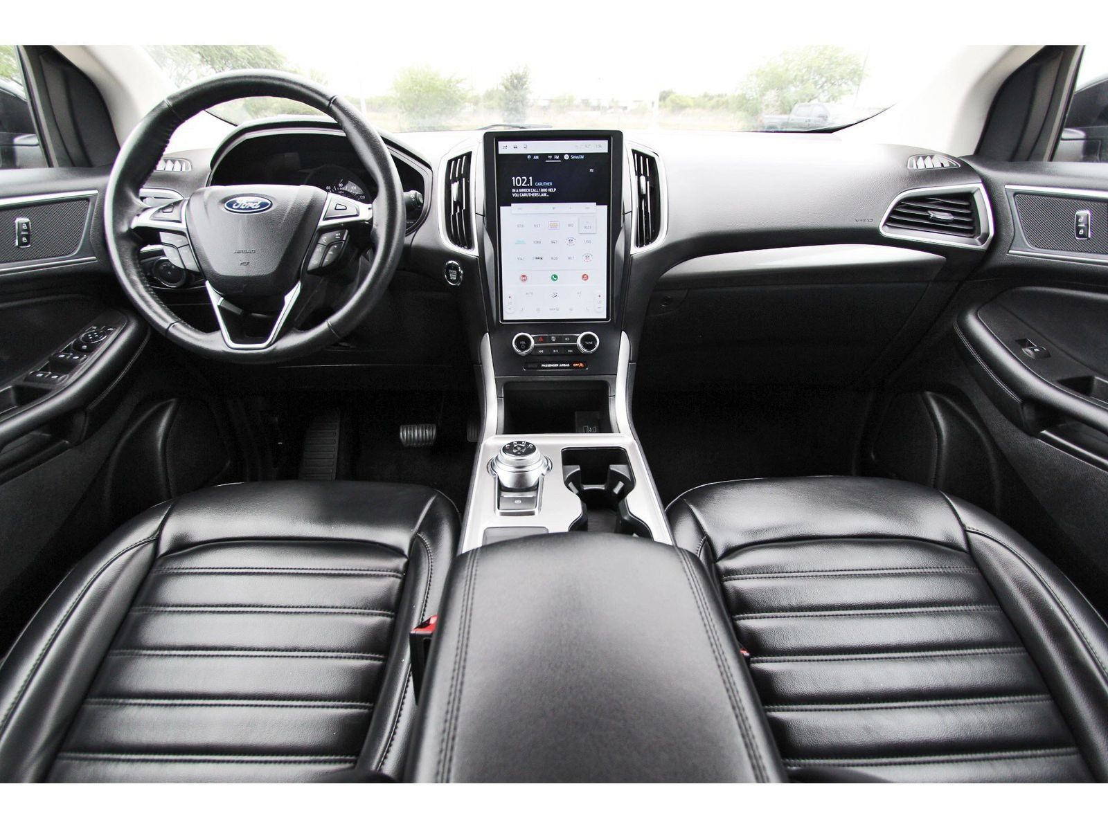 Used 2024 Ford Edge SEL AWD/4WD image 10