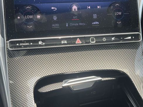 Used 2023 Mercedes-Benz C 300 4MATIC Sedan image 28