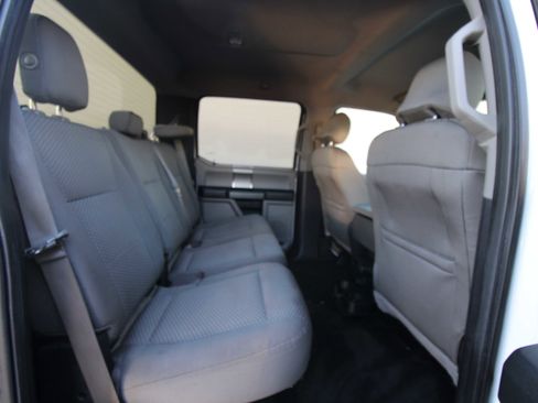 Used 2015 Ford F150 XLT w/ Equipment Group 301A Mid image 22