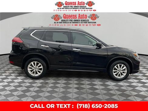 Used 2020 Nissan Rogue S w/ Special Edition Package image 8
