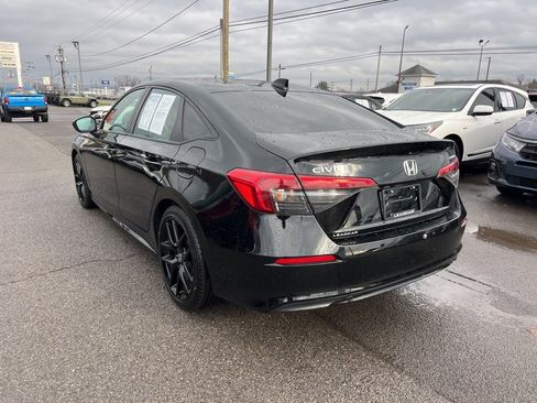 Used 2024 Honda Civic Sport image 3