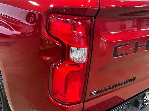 Certified 2024 Chevrolet Silverado 1500 RST w/ Convenience Package II AWD/4WD image 23