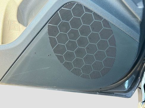 New 2026 Subaru Crosstrek 2.5i Limited w/ Crosstrek Mirror Package image 22