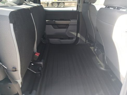 New 2025 Ford F150 XL w/ Equipment Group 103A High image 40