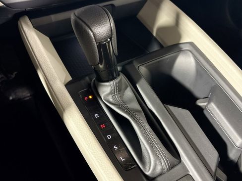 New 2025 Honda Accord SE image 17