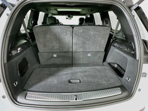 Used 2026 Jeep Grand Cherokee L Summit w/ Obsidian Package AWD/4WD image 29