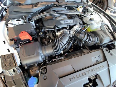 New 2025 Ford Mustang Dark Horse image 15