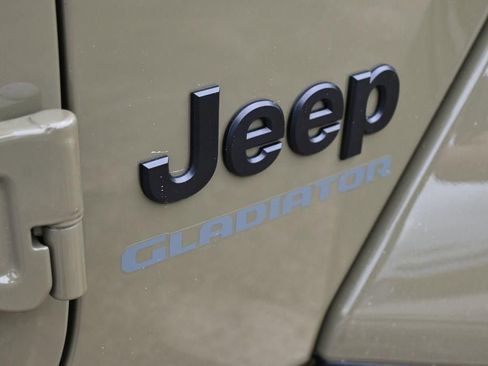 New 2026 Jeep Gladiator Willys image 20