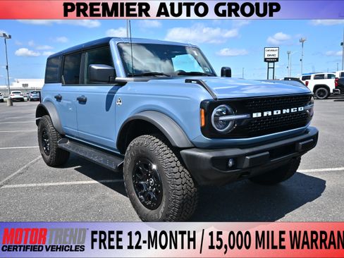 Used 2025 Ford Bronco Outer Banks w/ Sasquatch Package AWD/4WD image 1