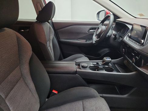 Used 2021 Nissan Rogue SV AWD/4WD image 21