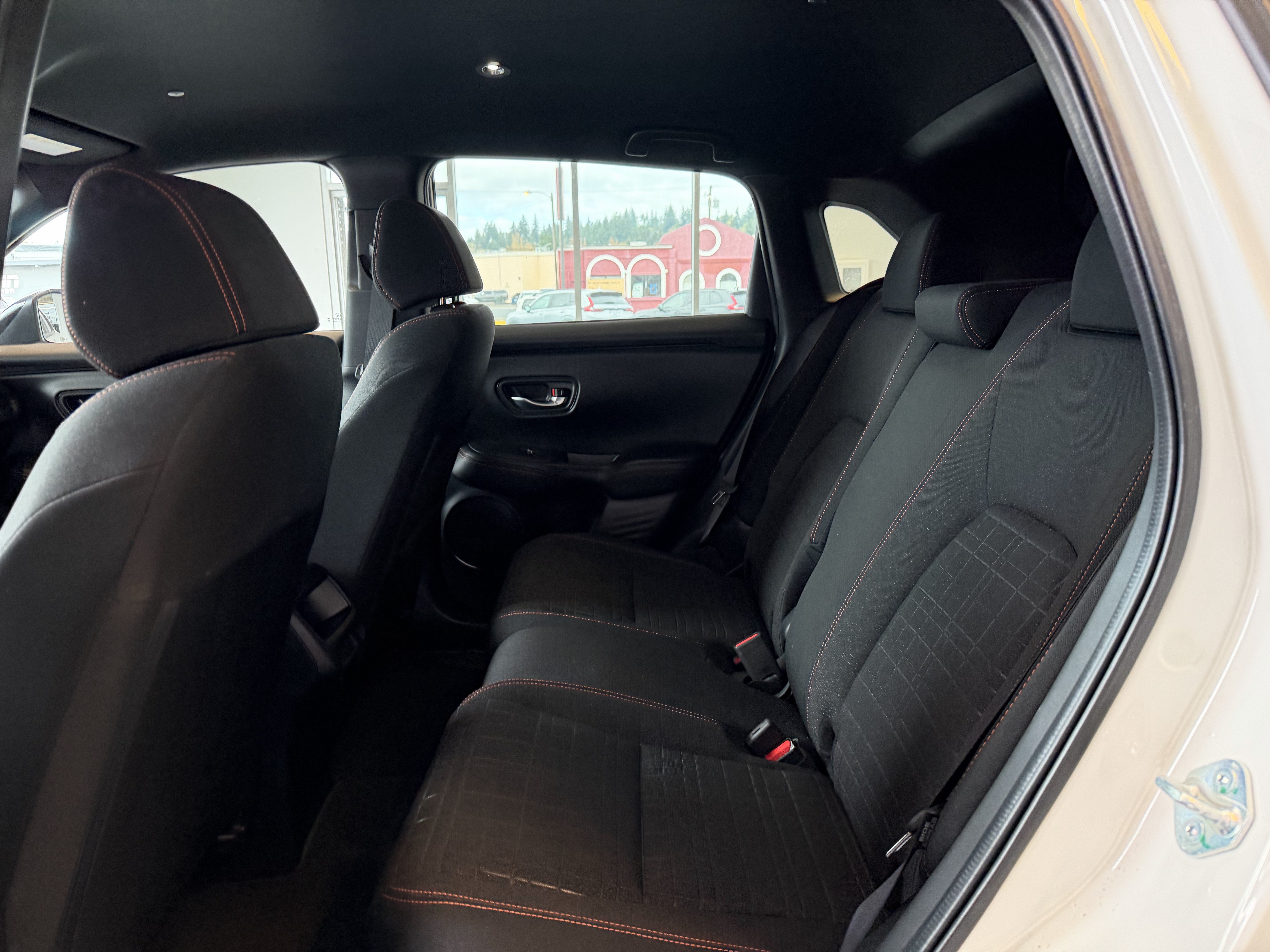 Used 2024 Honda HR-V Sport image 9