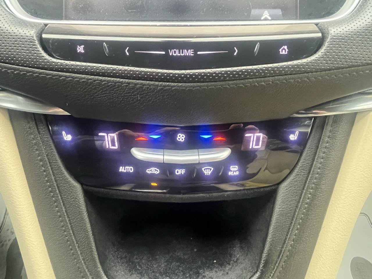 Used 2017 Cadillac XT5 FWD image 11