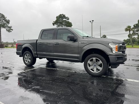 Used 2018 Ford F150 XLT w/ Equipment Group 302A Luxury AWD/4WD image 4
