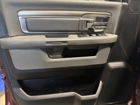 Used 2017 RAM 2500 Big Horn image 19