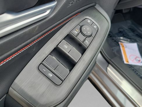 New 2026 Nissan Sentra SR w/ Floor Mat Package image 14