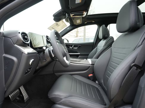 New 2026 Mercedes-Benz GLC 300 4MATIC image 35