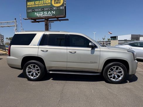 Used 2017 GMC Yukon SLE w/ Convenience Package RWD image 7