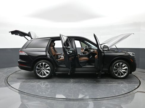 Used 2021 Lincoln Aviator Grand Touring w/ Elements Package Plus image 50
