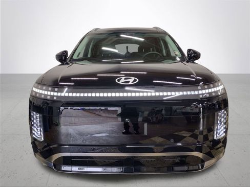 New 2026 Hyundai Ioniq 9 Calligraphy image 3