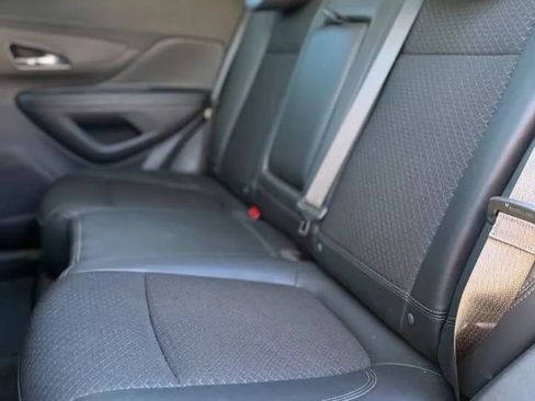 Used 2019 Buick Encore Sport Touring AWD/4WD image 18