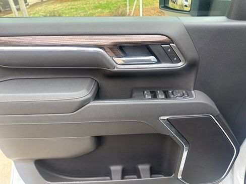 New 2026 Chevrolet Silverado 3500 LT w/ All Star Edition AWD/4WD image 15