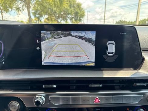 Used 2025 Kia Telluride S AWD/4WD image 26