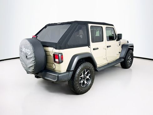 Used 2022 Jeep Wrangler Unlimited Sport image 5