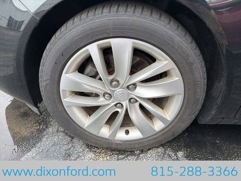 Used 2015 Buick Regal Premium FWD image 11