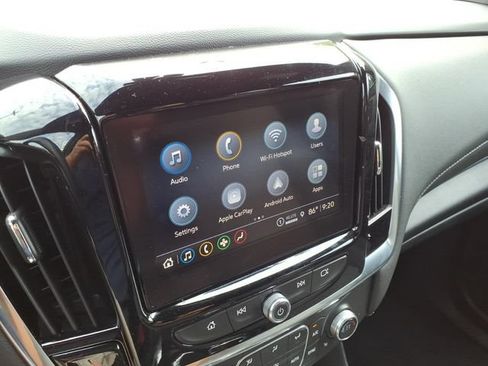 Used 2023 Chevrolet Traverse LT FWD image 29