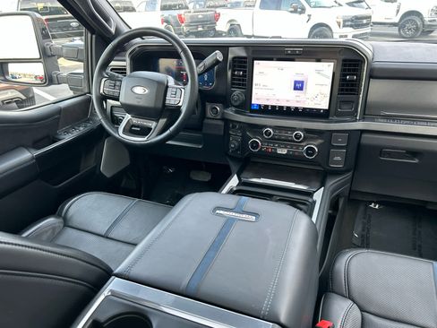 Certified 2025 Ford F350 Platinum image 25