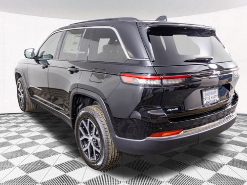 New 2025 Jeep Grand Cherokee Limited image 12