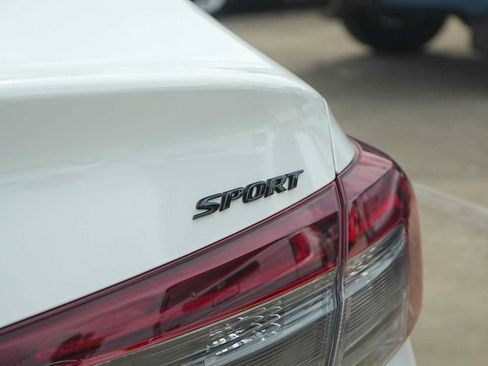 Certified 2026 Honda Civic Sport image 8